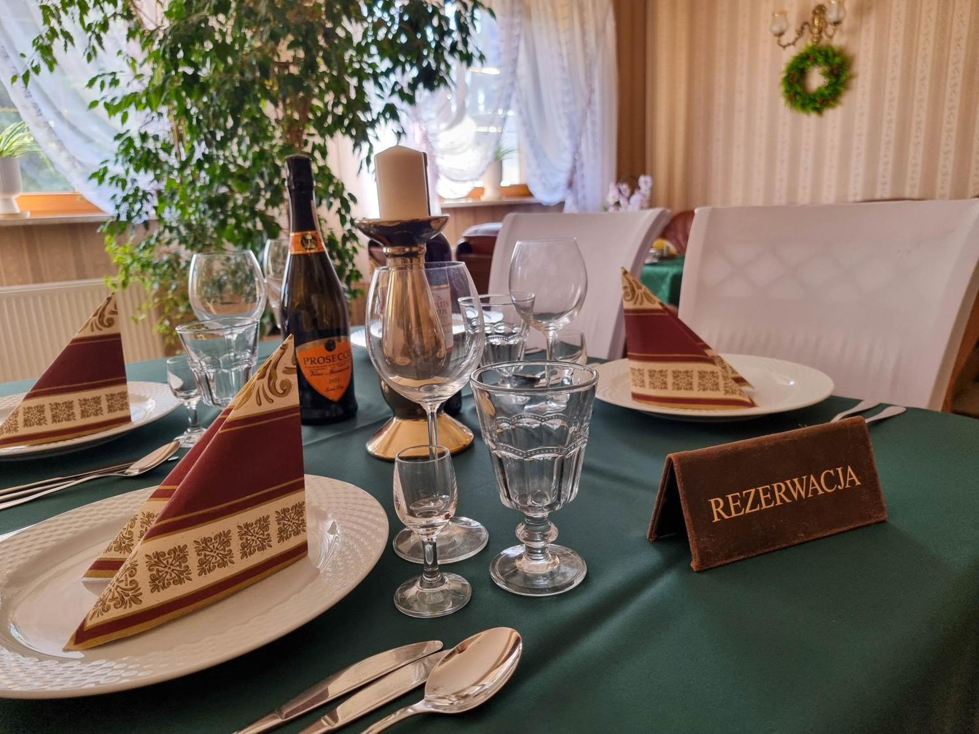 Hotel Hesperus เมียดซิเจส พอดลาสกี ภายนอก รูปภาพ